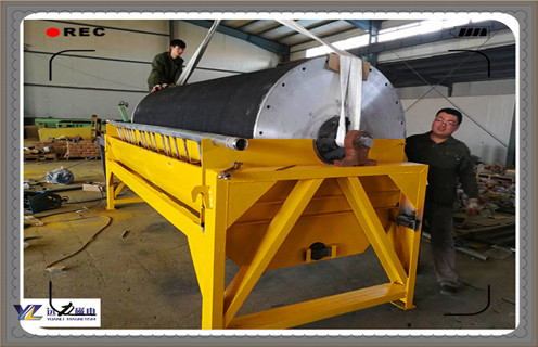 永磁筒式磁選機,干粉永磁筒式磁選機,天津永磁筒式磁選機 永磁筒式磁選機,干粉永磁筒式磁選機,天津永磁筒式磁選機