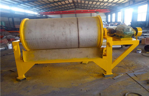 滾筒磁選機,使用滾筒磁選機能賺錢嗎,怎么選擇滾筒磁選機_鐵礦選礦使用滾筒磁選機能賺錢嗎,怎么選擇滾筒磁選機磁場一般為多少_磁塊如何排列 滾筒磁選機,使用滾筒磁選機能賺錢嗎,怎么選擇滾筒磁選機_鐵礦選礦使用滾筒磁選機能賺錢嗎,怎么選擇滾筒磁選機磁場一般為多少_磁塊如何排列