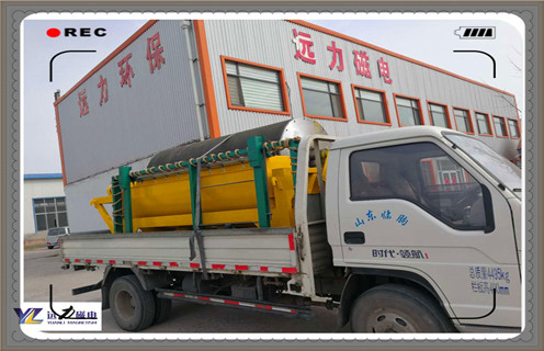 濕式磁選機(jī)，福建濕式高強(qiáng)磁磁選機(jī)_釩鈦鐵礦福建濕式高強(qiáng)磁磁選機(jī)型號(hào)參數(shù)及磁場強(qiáng)度 