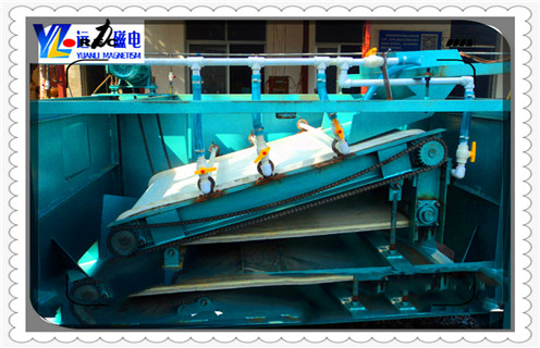 平板磁選機,青海平板磁選機的參數(shù)_如何進行平板濕式磁選機的磁筒更換工作原理_選礦規(guī)格參數(shù)及執(zhí)行標準 平板磁選機,青海平板磁選機的參數(shù)_如何進行平板濕式磁選機的磁筒更換工作原理_選礦規(guī)格參數(shù)及執(zhí)行標準