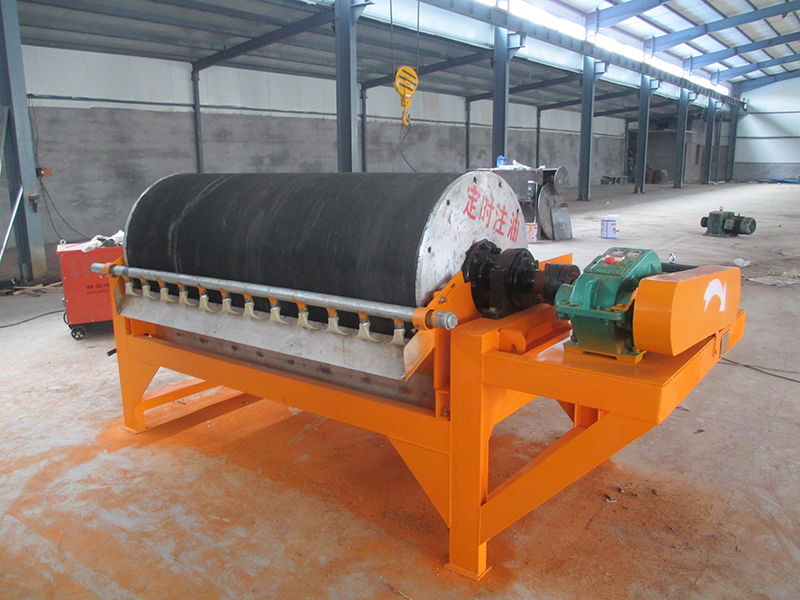 CTS(N.B)永磁筒式磁選機 CTS(N.B)永磁筒式磁選機