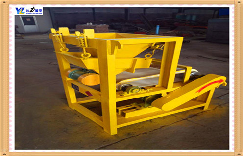 山東強(qiáng)磁輥式磁選機(jī) 山東強(qiáng)磁輥式磁選機(jī)